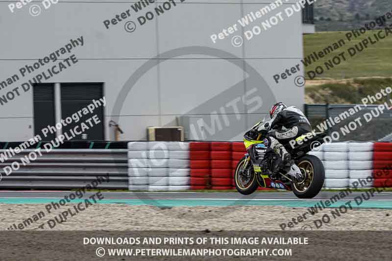 cadwell no limits trackday;cadwell park;cadwell park photographs;cadwell trackday photographs;enduro digital images;event digital images;eventdigitalimages;navarra;no limits trackdays;peter wileman photography;racing digital images;trackday digital images;trackday photos